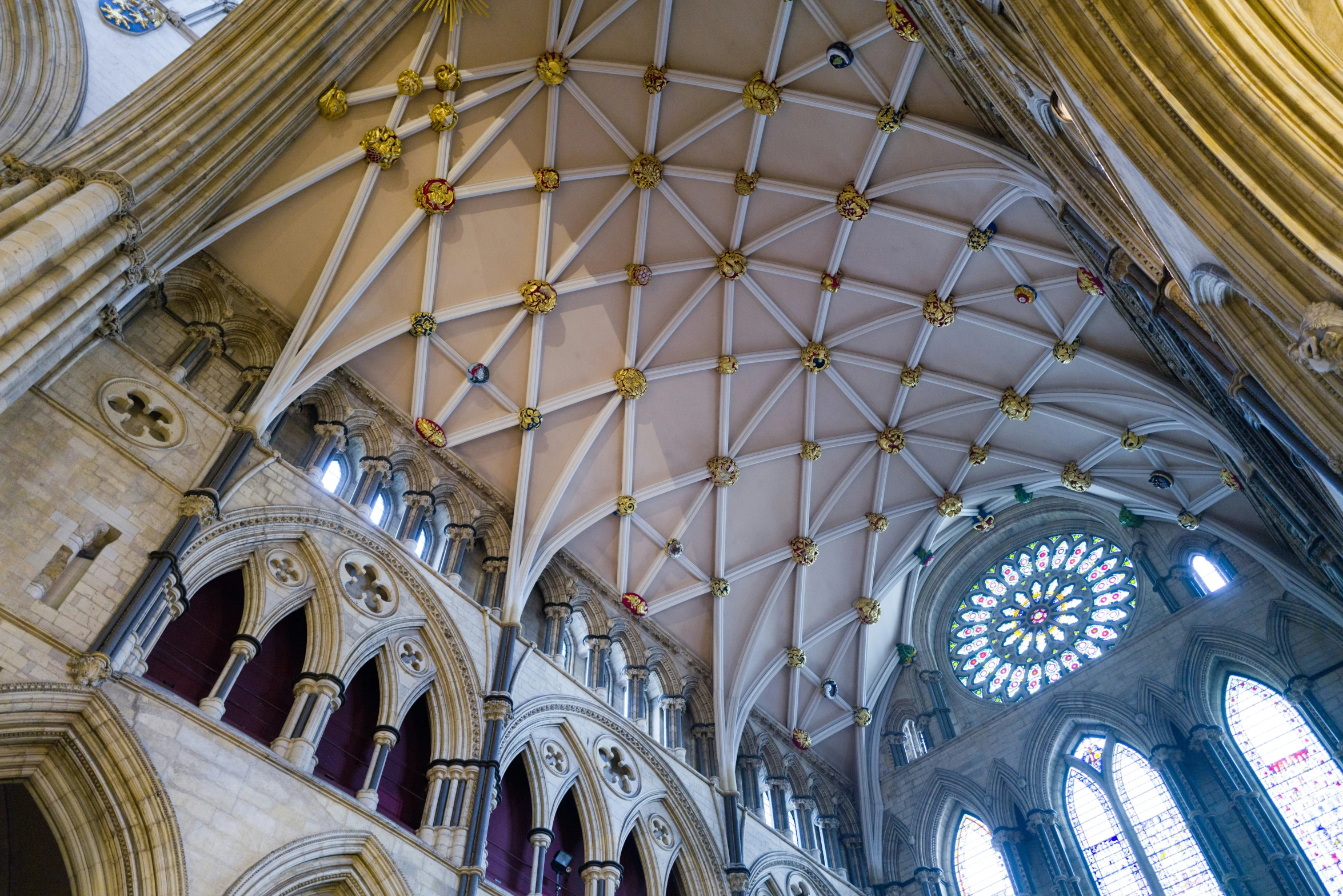 a view of a large cathedral ceiling from the top