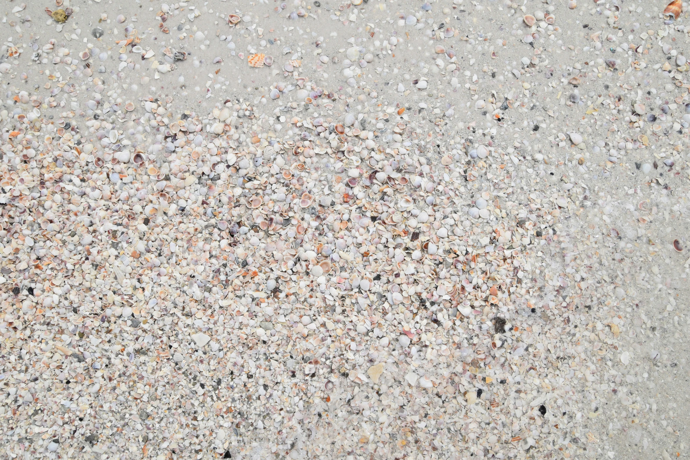 the sand and gravel are all different colors