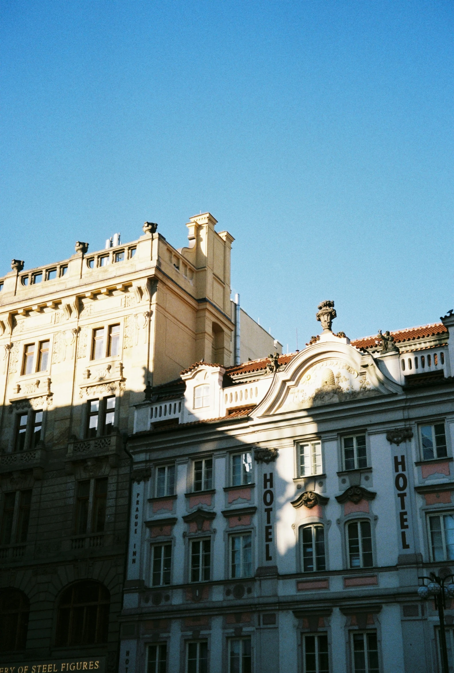 some buildings are near one another and are very tall