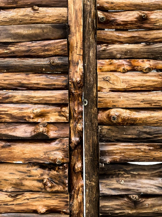 a closeup po of a wooden fence