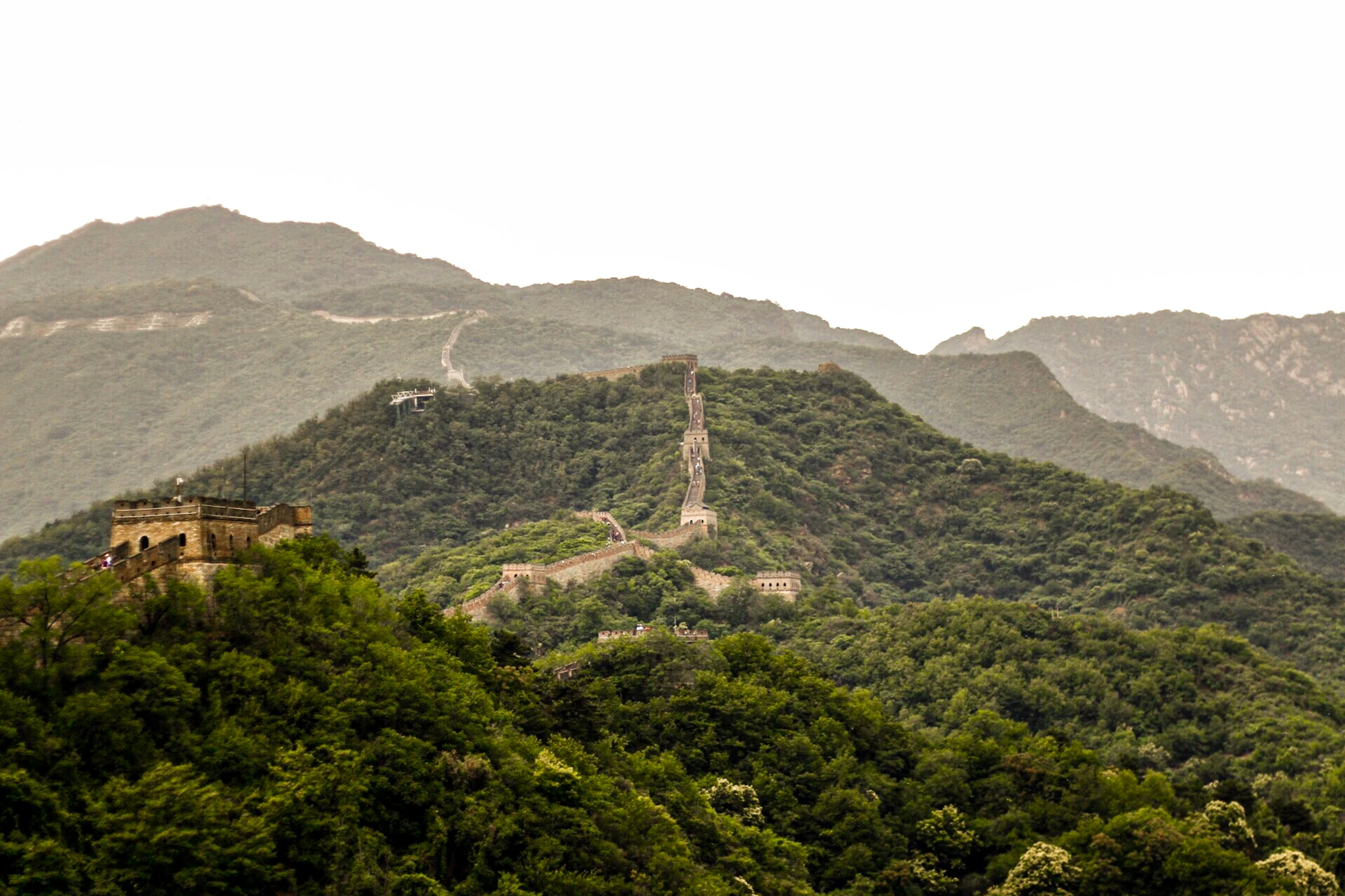 a very tall mountain has a very steep cliff