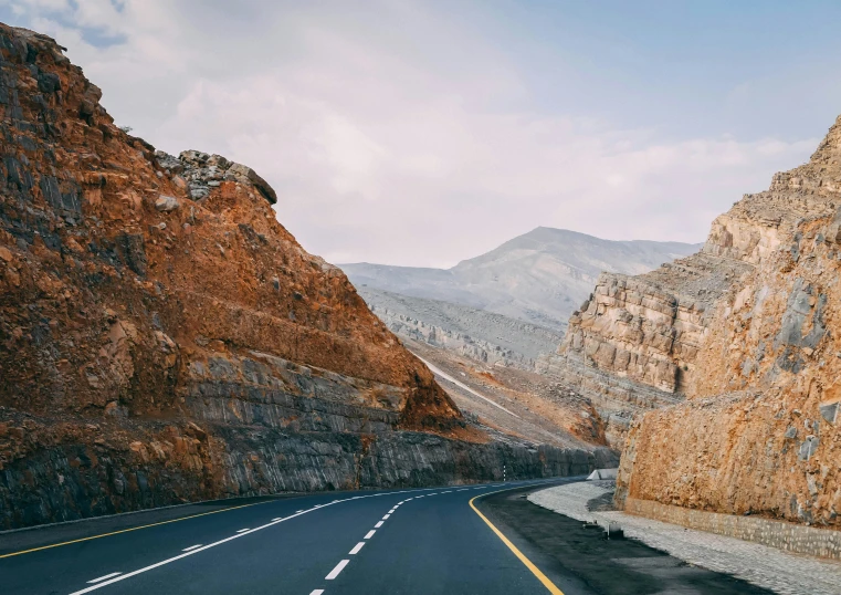 this is the road heading towards a mountain range