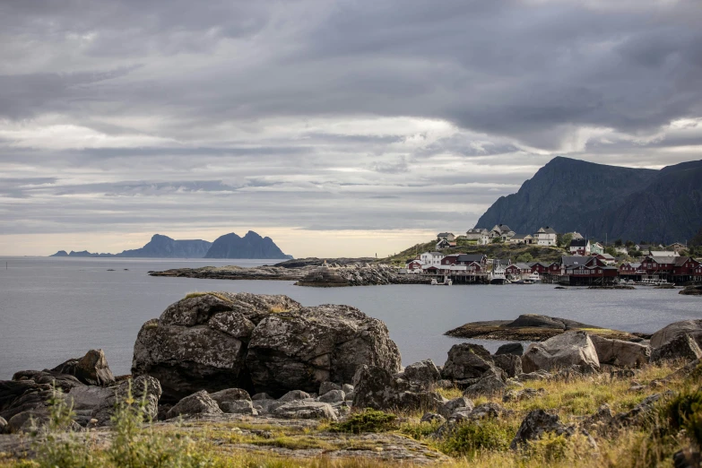 this po shows the land with small island in the distance