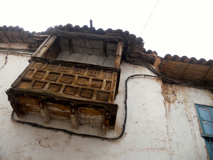 an old brick window in an adobe building