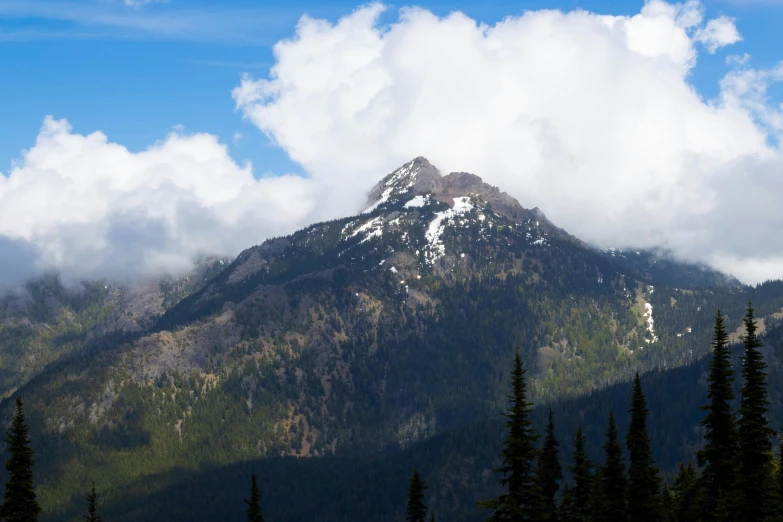 the mountain tops seem to have snow on them