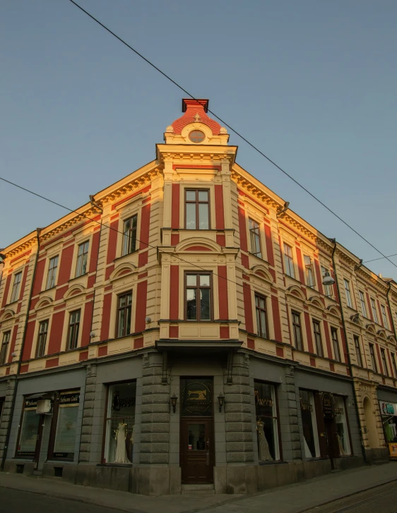 there is a corner building on the corner street