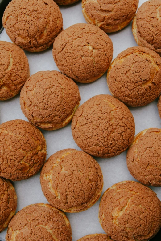 several different kinds of cookies are on display