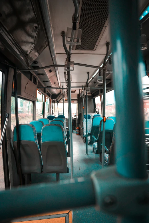 a s of seats that are on an empty bus