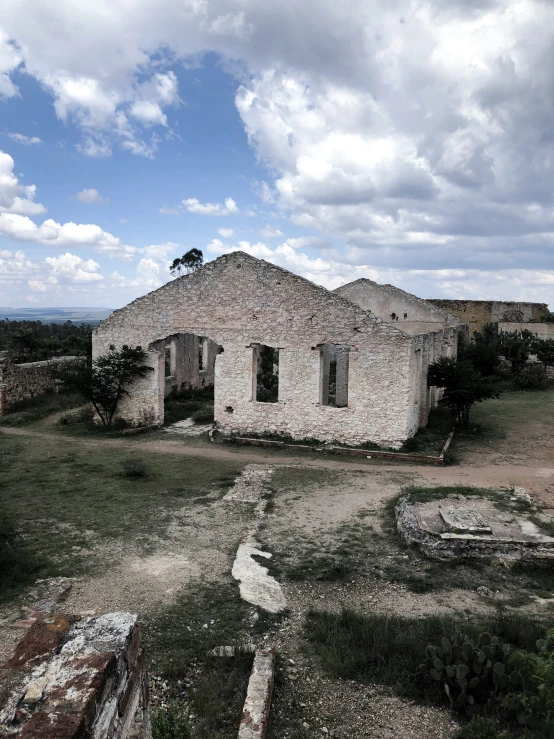 an old building that has been destroyed