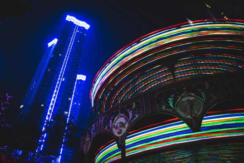 a very blurry image of a building and some buildings