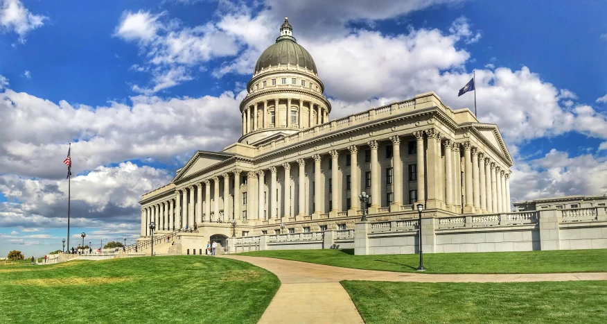 this is the capital building in washington dc