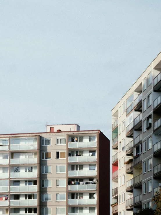 a view of some buildings in front of each other