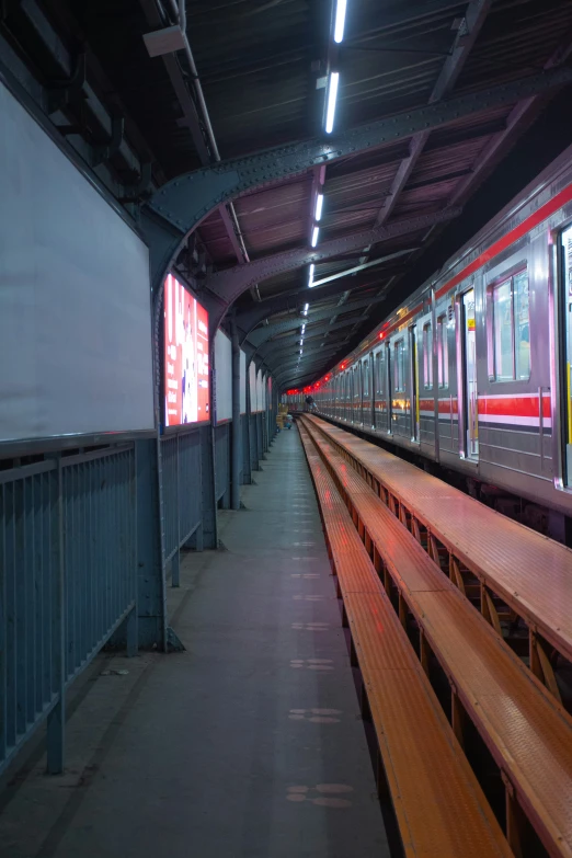 a train moving along the train track