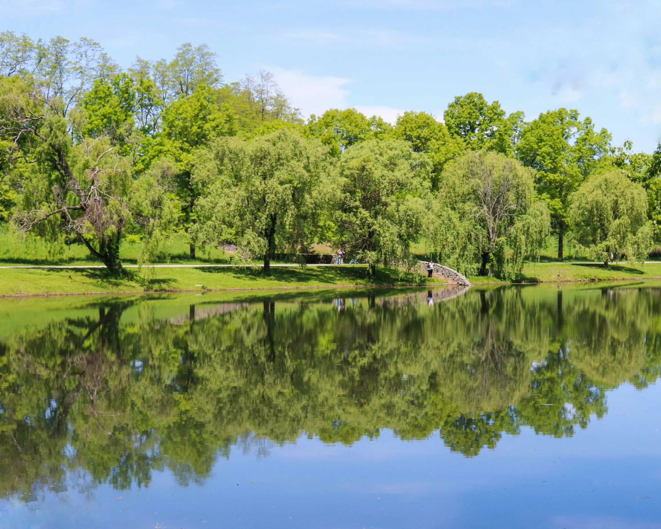 the lake is quiet and calm with no swimmers