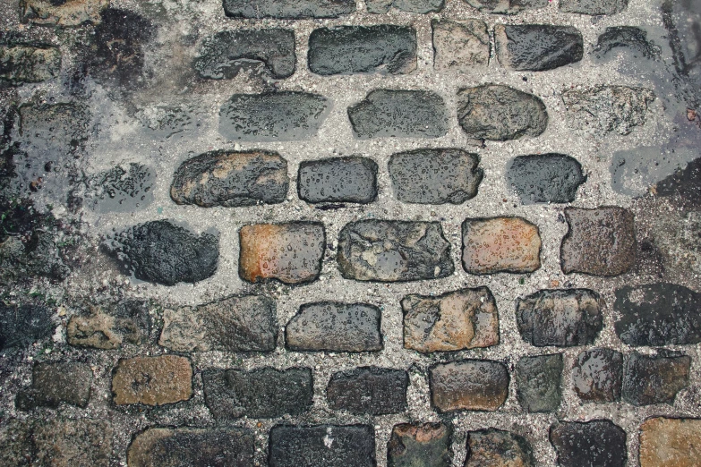 the cobblestone on the wall has been changed to black and white