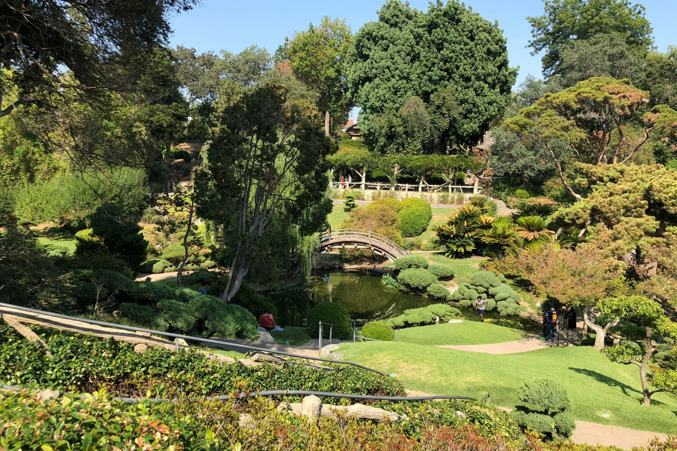 the view of the gardens at japanese garden park