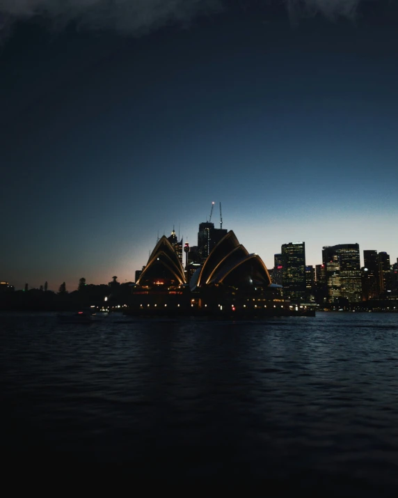 an image of a city skyline that looks like australia