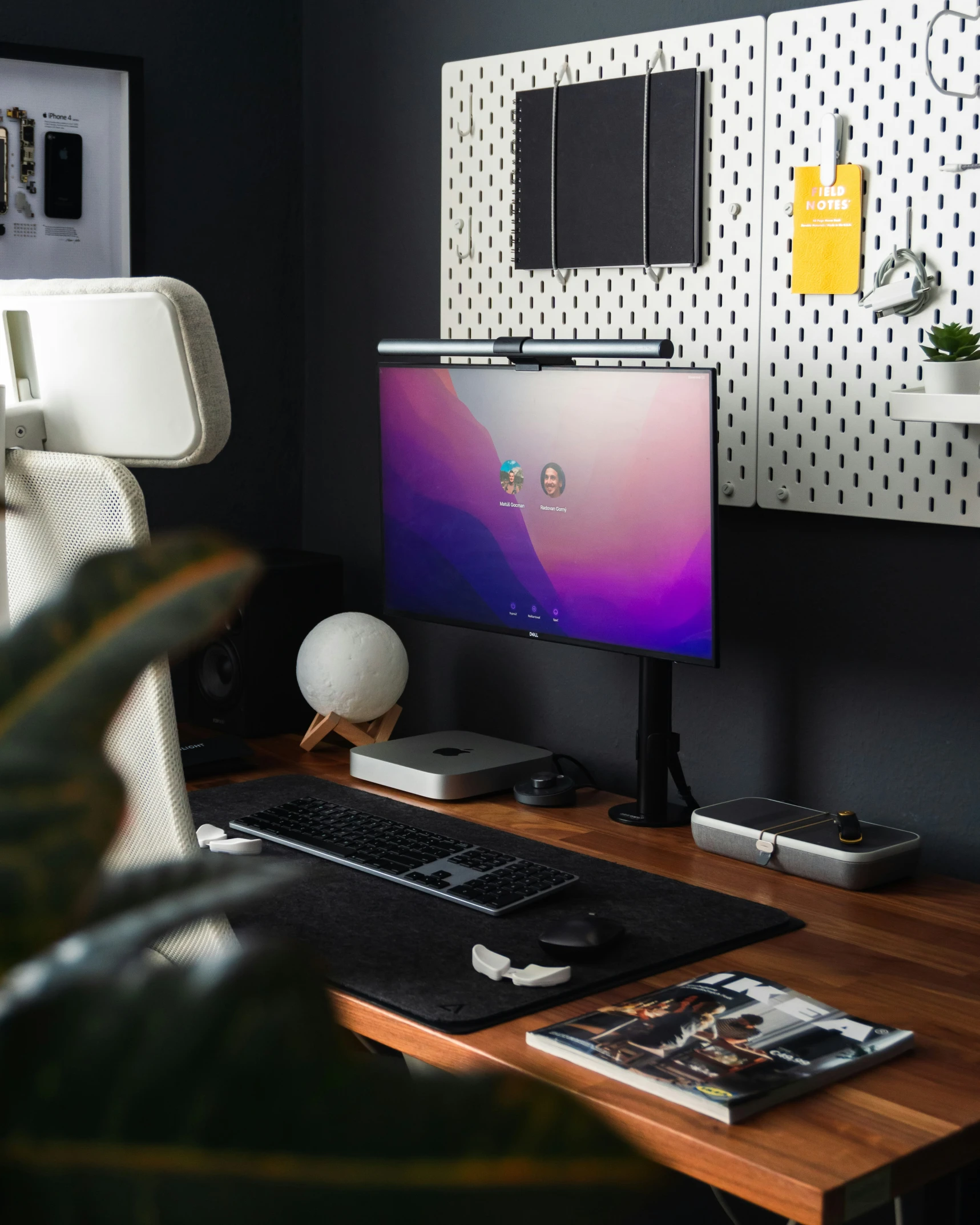 a computer is sitting on the desk