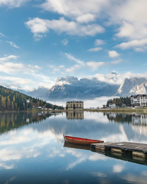 a boat that is sitting in the water