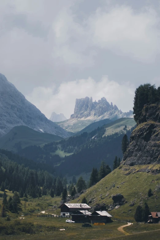 the mountain range is full of snow covered mountains