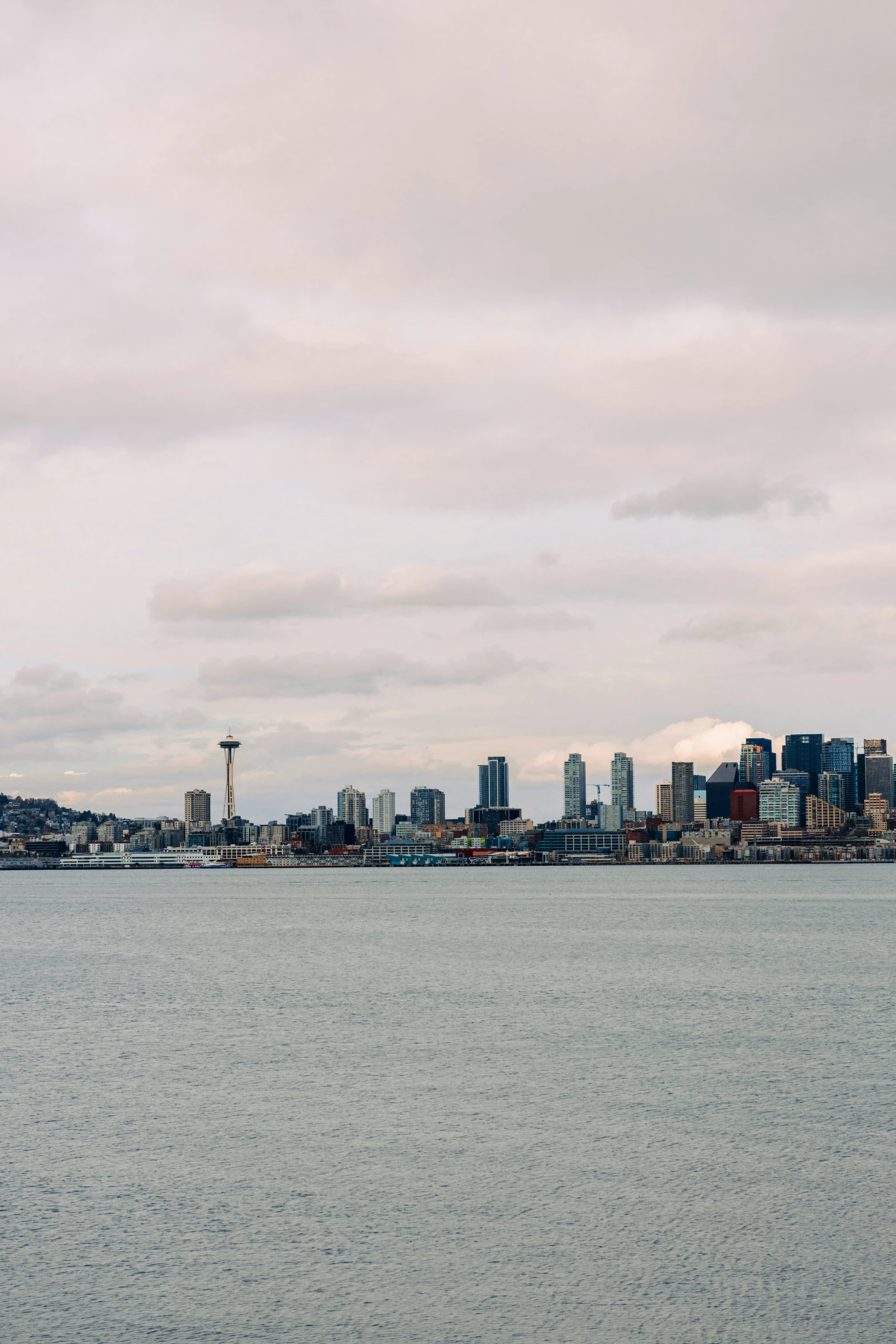 an image of a city setting in the water