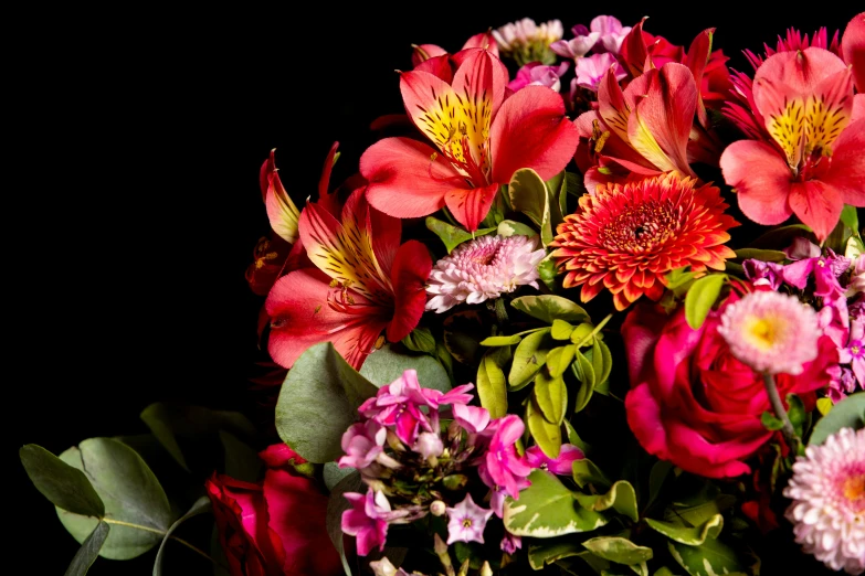 a close up of a bouquet of flowers