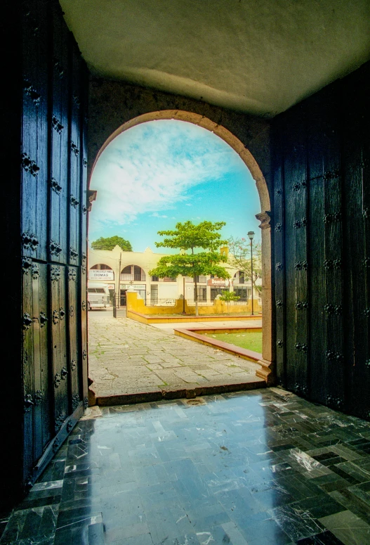 an image of an outside gate to an apartment