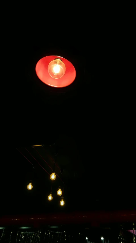two light on the ceiling are red