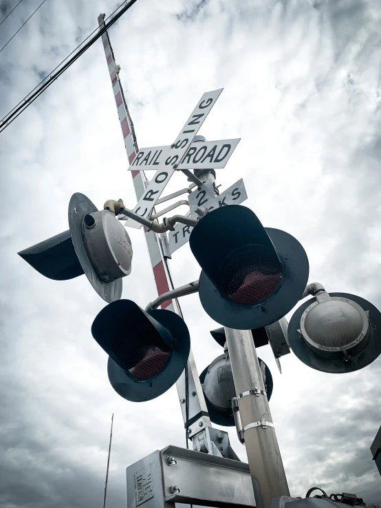 the street light has two red lights on it