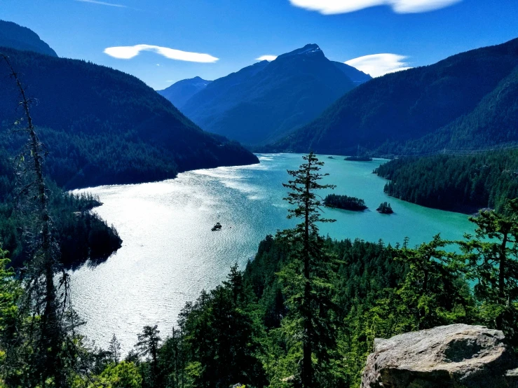 a picture of a river going through some mountains