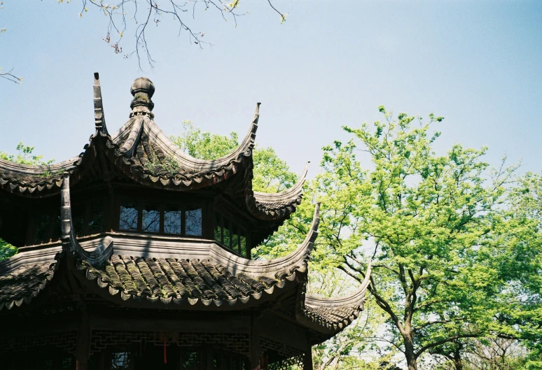 the roof of the pagoda is made of clay