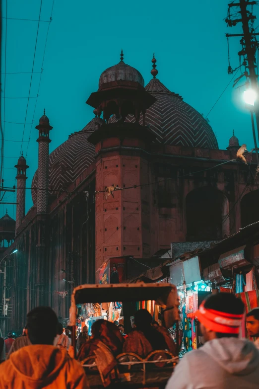 the back view of an indian cart in india