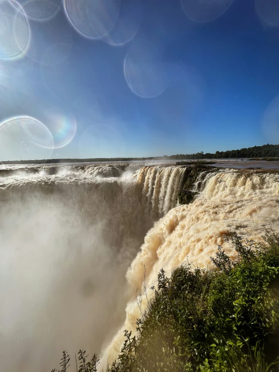 a view of the iguana falls at a high tide