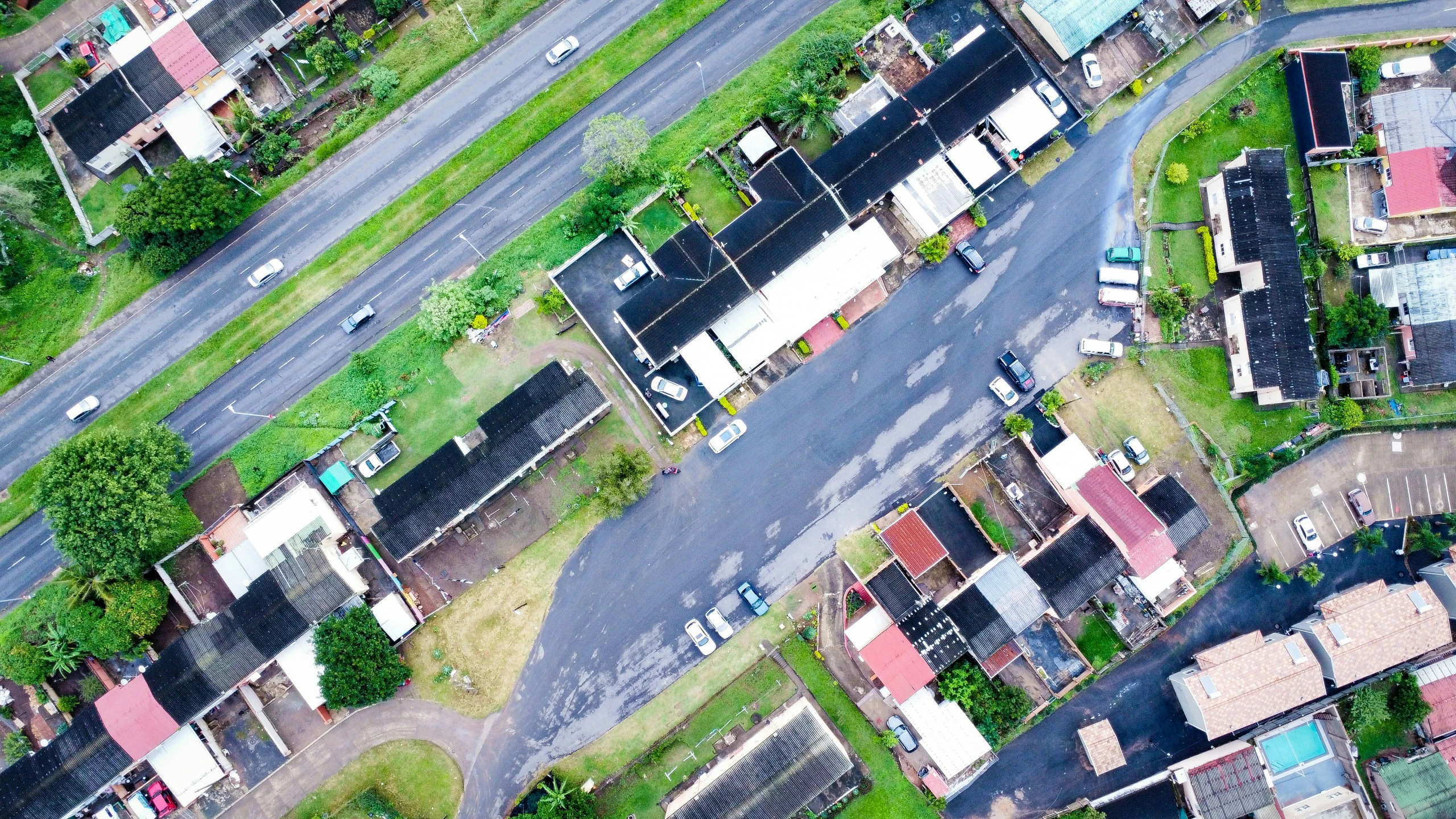 the view from above of houses in a neighborhood