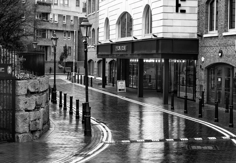 a deserted street with no cars on it