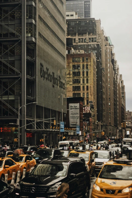 a city street filled with lots of traffic