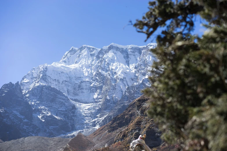 there are mountains that have a snow capped peak