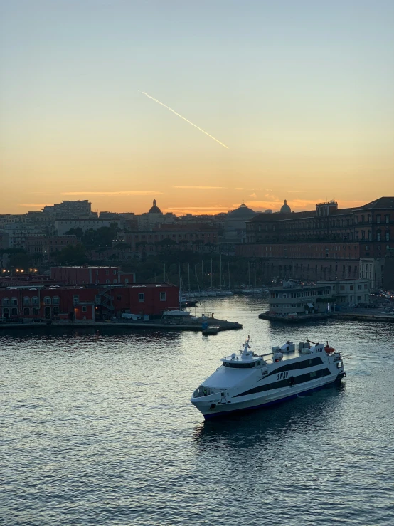 an image of a boat coming in to dock