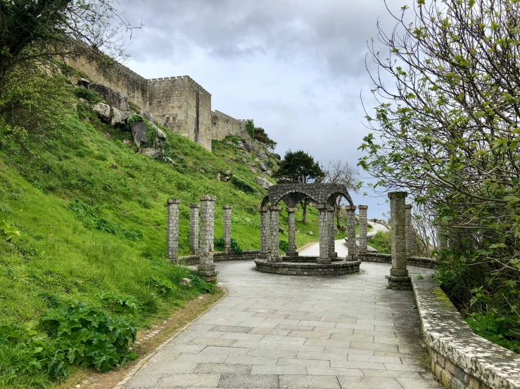 the path down to the ruins of the castle