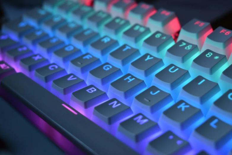 the glow of a keyboard is changing colors