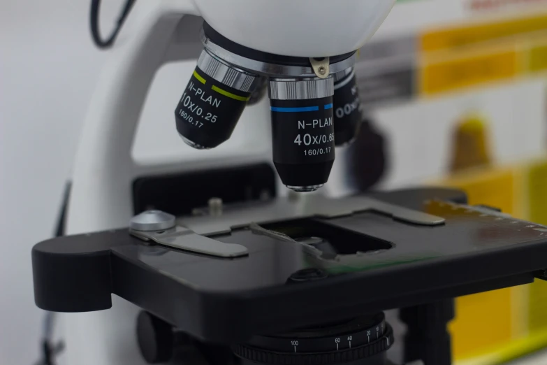 an image of a microscope being examined by a professional camera