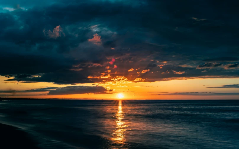 a po taken during the sunset at the beach