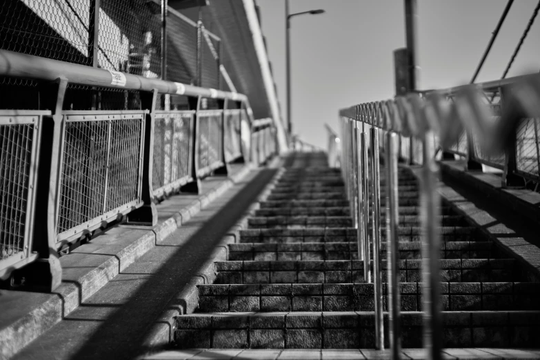 a black and white image of some stairs