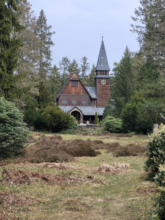 an old house that is abandoned in the forest