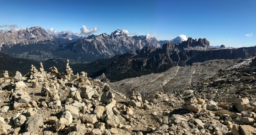 a very nice view over some mountains to some water