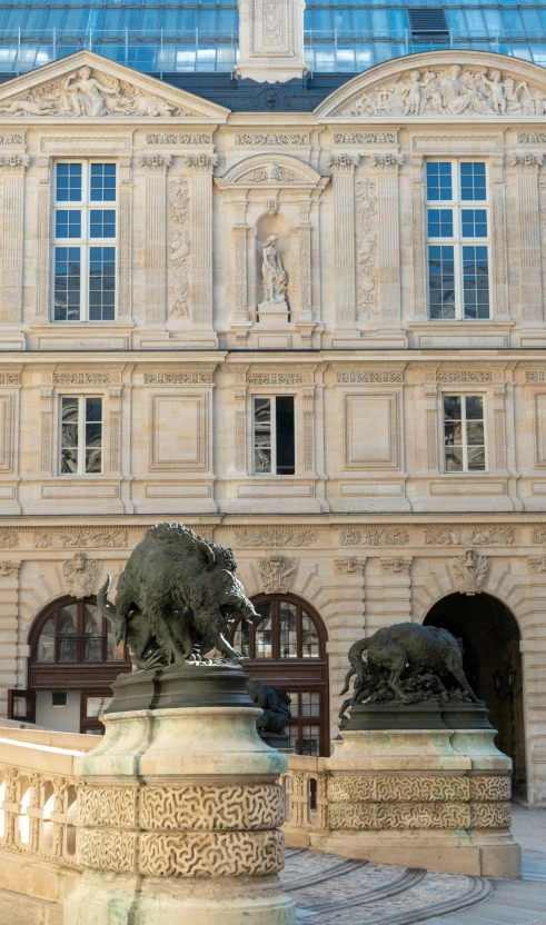 a statue that has two elephants on it