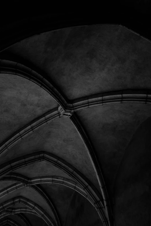 a po of the ceiling of an indoor church