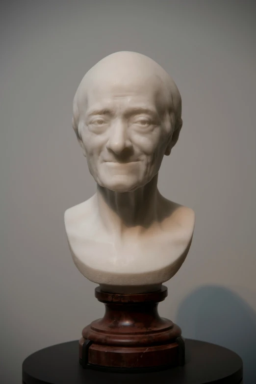 a plaster head of a man is displayed