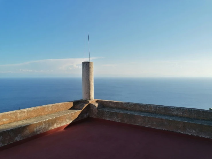 this is a view of a wall and the water