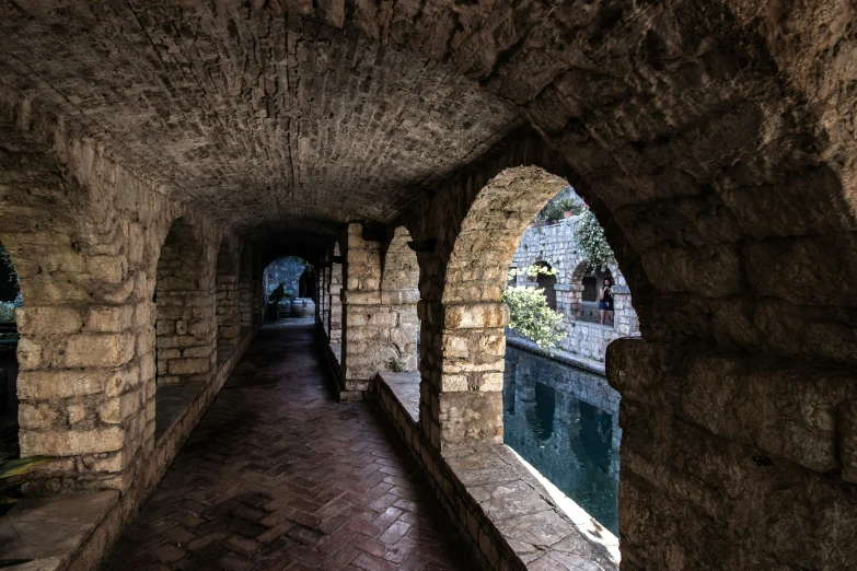 this is an image of a tunnel between two buildings